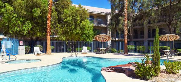 $289 / 400ft2 - Budget Suites of America ✨..Manager's Special (Las Vegas)63859500310145124