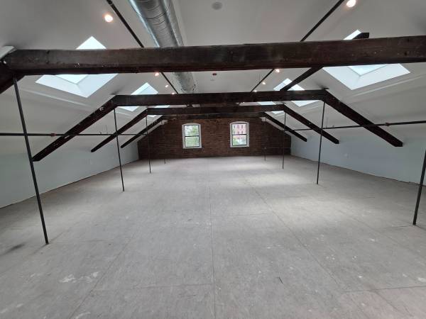 $16 / 4000ft2 - Espacio Flexible Renovado en Alquiler Cerca del Campus WPI Gateway 99 Prescott St (Worcester)63825126189955123