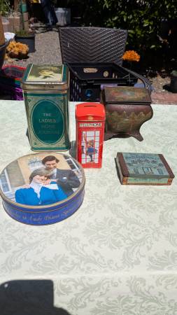 vintage tin collection 1