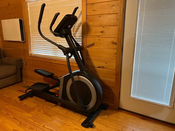 Pro-Form Eliptical 1