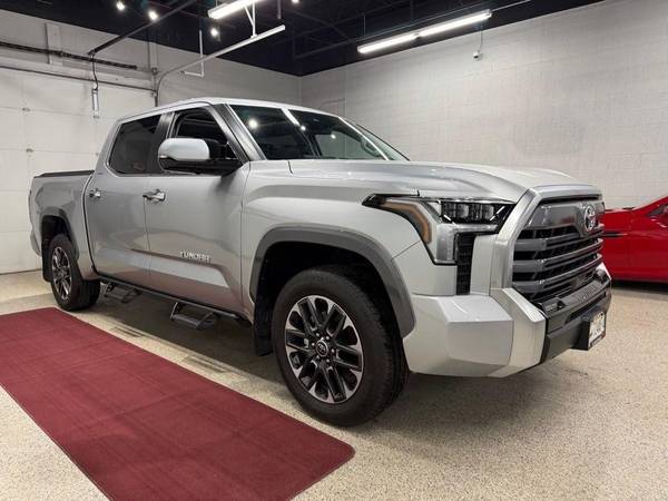 2024 Toyota Tundra 4WD 4x4 - Photo 8