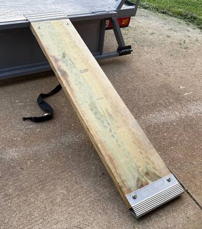 Trailer ramp 1