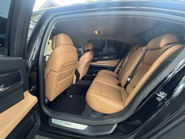 *********** 2009 BMW 7 SERIES 750LI SPORT + NAVI ************** - $5,99963654713984771123