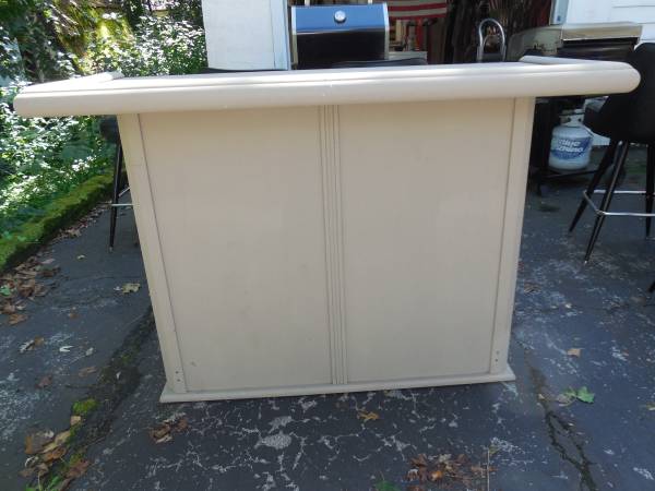Bar and Stool's 1