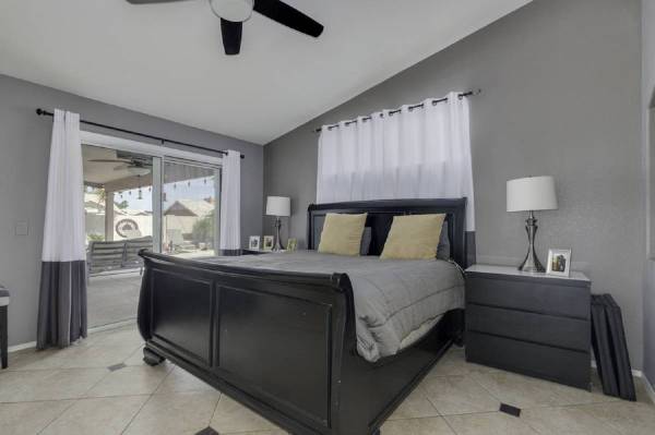 $500 Spacious Furnished Room With Ensuite Close To Downtown (Colorado Springs, CO)63658179274881120