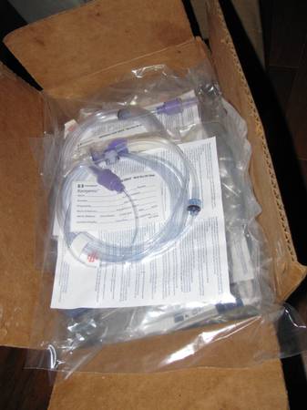 Covidien Kangaroo Feeding Pump EPump EnPlus Spike Set - $30 (Fremont / Union City / Newark)63471038103427121