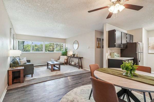 $1,095 / 1br - 550ft2 - Off Street Parking, Short Term Lease, Flex Rent (360 N Murray Blvd, Colorado Springs, CO)63687171986817124