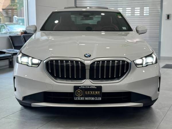 2024 BMW 5 Series 530i Sedan 459 / MO - $459 (+ Luxury Motor Club)63654713526913121