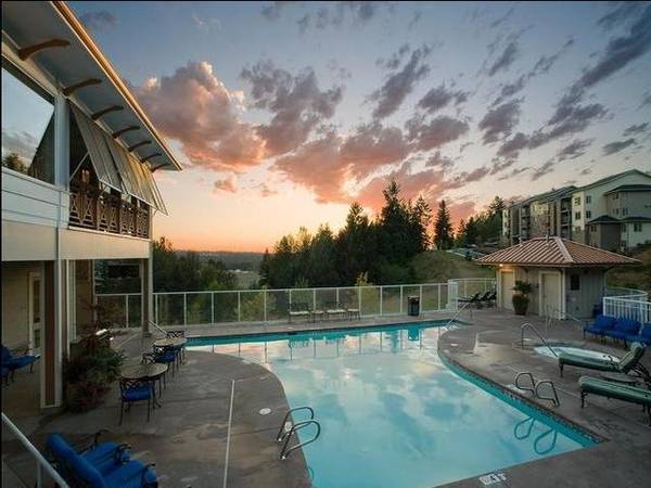 $2,034 / 2br - 963ft2 - Lease Today, Move In Tomorrow  $1000 OFF Move-In + No Deposit O (Lakeland Hills)63814789103617120