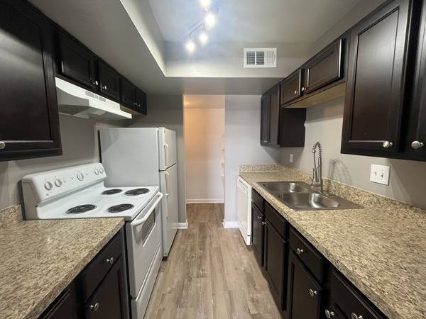 $849 / 1br - 736ft2 - We’ve found your next apartment, and it’s amazing! (Houston)63924169749378121