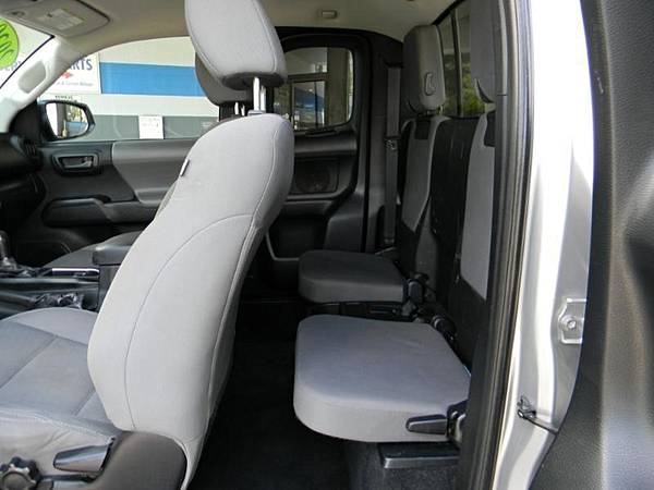 2020 Toyota Tacoma 2DR ACCESS - Photo 12
