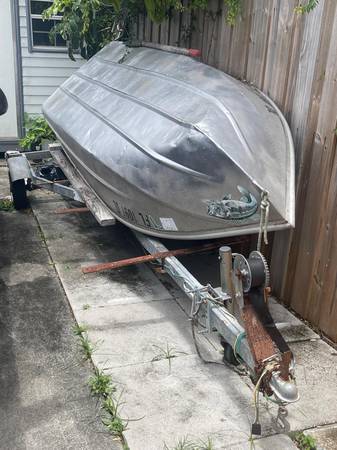 Barco John de aluminio ligero con casco de 12 pies y remolque para bote de 15 pies - $1.100 (Hallandale Beach, Florida)63471414546691121