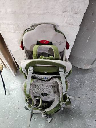 Osprey Poco AG Plus kid carrier backpack, perfect condition 1