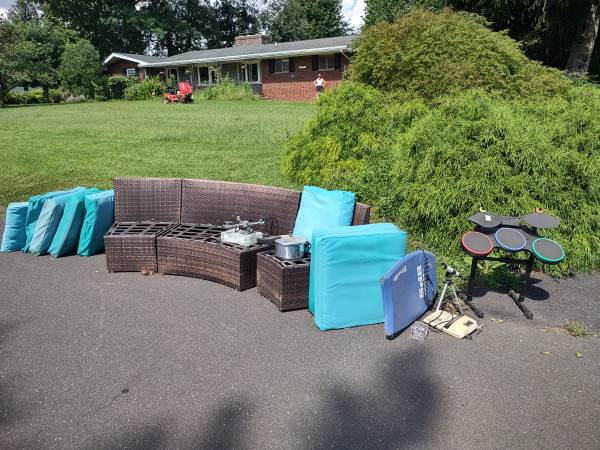 Curb Alert 1