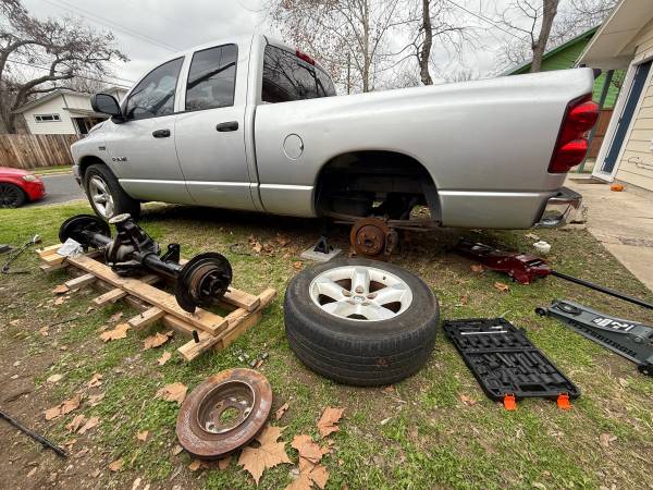 Experienced Mobile Mechanic / Small Engine Technician – Seeking Work 1