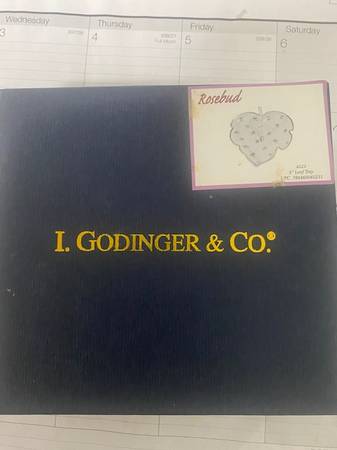 I. Godinger & Co. designer dish 1