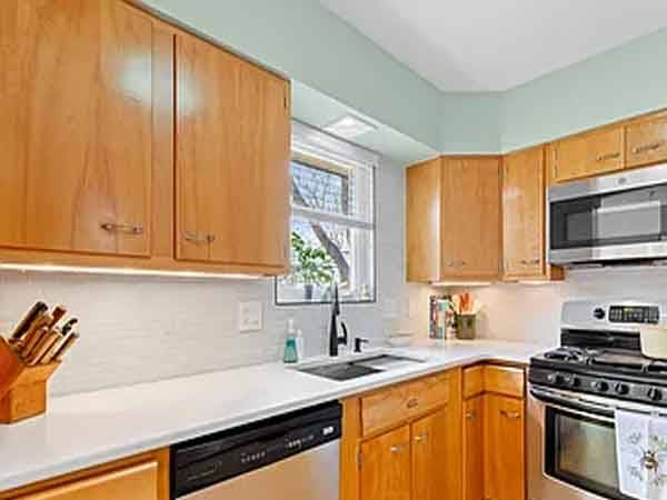 $1,020 / 3br - This is a 3 bed 2 bath house for rent (Eugene, OR)63373572902657121