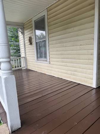 $1,100 / 2br - Hermosa casa unifamiliar (Brookneal)63852072058881122
