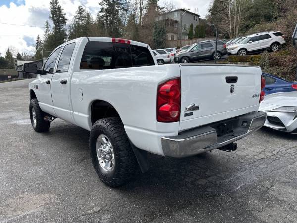 Camion Dodge Ram 2500 Diesel 4x4 4WD 2008 ST  4 puertas Cabina Cuádruple 6.3 pies. SB P - $17,991 (Trucks Plus NW)63623466208513122