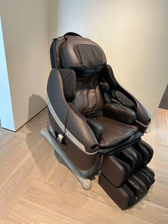 Inada Sogno DreamWave Massage Chair 1