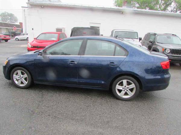 2013 Volkswagen Jetta Turbo Diesel TDI 2.0L I4 140hp 16V - $7,400 (Purcellville)63616439918721121