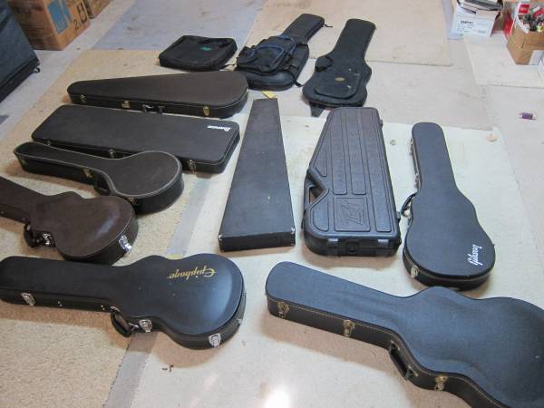 10 Guitar Cases, 7 Hard Shell,3 Padded Soft Shell,See Description, Sto 1