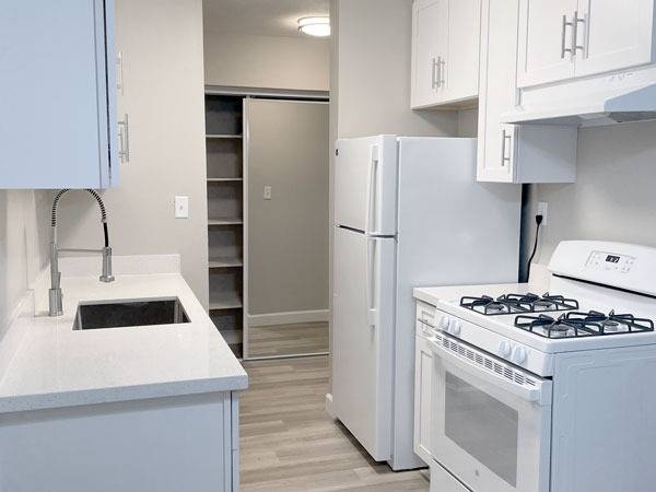 1 1/bd apt | Desired gas heat & cooking | Amazing value! | San Pablo 1