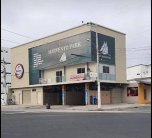 Commercial Building For Sale In Salinas 1