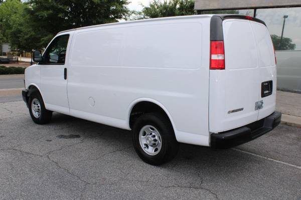 Furgoneta de carga 2021 Chevrolet Express 2500 - $16,990 (Marietta, GA)63622018152193123