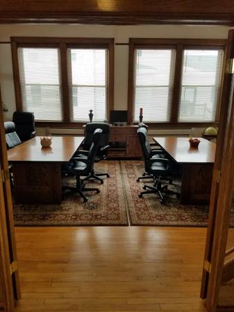 $850 / 500ft2 - Oshkosh Office for rent south side across from the Oshkosh Arena/Herd (Oshkosh)63845970654595121