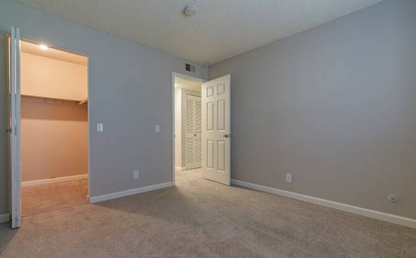 $2,271 / 2br - 875ft2 - Dry Sauna, Community Garden, Vinyl Plank Flooring (11325 Quartz Dr, Sacramento, CA)64043494538497124