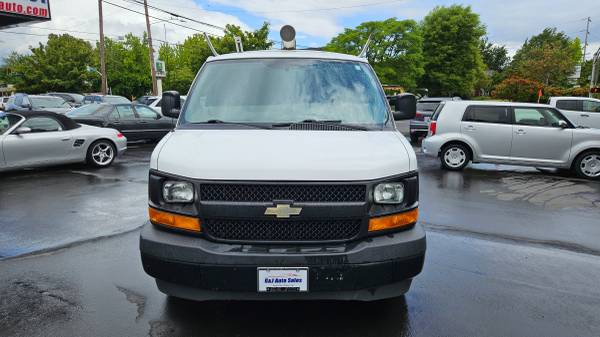 2017 Chevrolet Express 2500 Cargo - ¡Estantes tipo escalera, estanterías y cajas! - $14.995 (Corvallis)63470783073537123