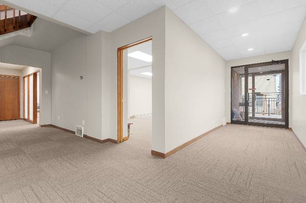 $350.00 / 1br - OFICINA SUITE- Arrendamiento Comercial Appleton63845966779651123