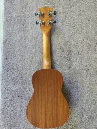 kala ltp s ukelele - $40 (tahoe park)63471435401089122