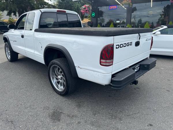 1997 Dodge Dakota Sport - $2,499 (+ Sports Cars International - Lynnwood)63470588935297122