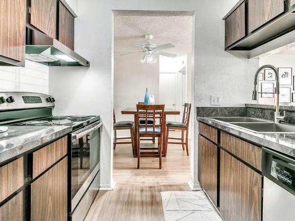 $750 / 1br - 700ft2 - Clubhouse, Online Payments Available, Fitness Center (8114 W. Britton Rd., Oklahoma City, OK)63670484230913123