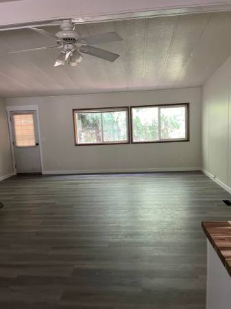$2.600 / 4 habitaciones - 1512 pies² - Casa prefabricada de 4 dormitorios y 2 baños en 2 acres (Port Orchard)63294919337729123