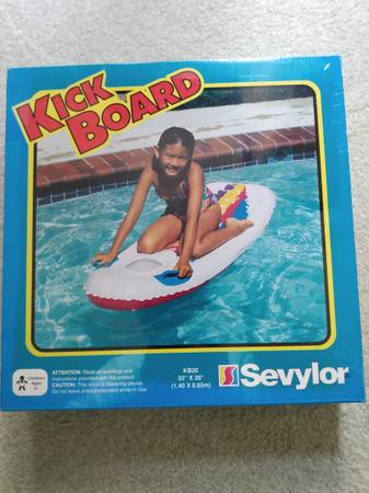 Inflatable Kick Board 1