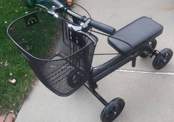 KneeRover brand kneescooter  kneewalker with large basket 1