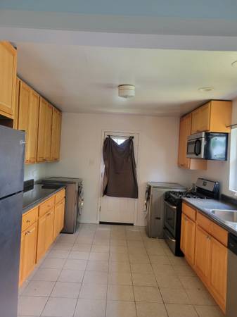 $2,800 / 2br - 1500ft2 - APARTMENT FOR RENT NORTH YONKERS (Yonkers)63684763167491124