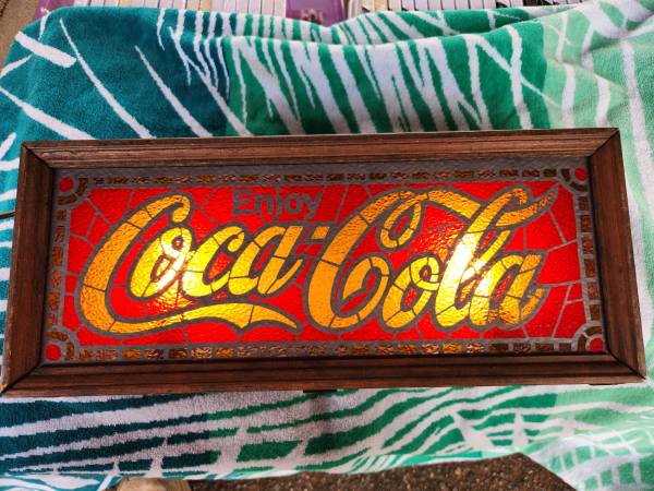 Coca Cola Table / Bar Top Lighted Stained Glass Style Sign 1