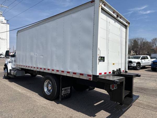 2018 FORD F-650 SUPER DUTY REG CAB BOX TRUCK 6.7L V8 POWERSTROKE - $25,950 (LA MOTORSPORTS WINDOM, MN)63470068593153121
