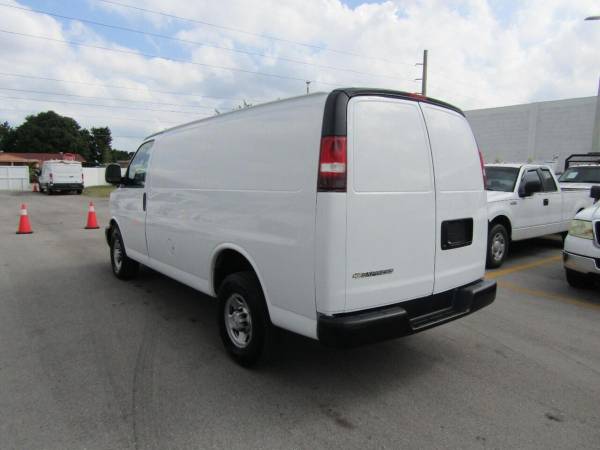 2018 Chevrolet Chevy Express G2500 * G-2500 Express Cargo Van * SIN VENTANAS * Ford * - $18,800 (+ AML AUTO SALES)63479746498307124