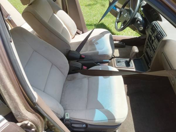 Muy bien cuidado Honda Accord 1991 - $3.900 (Conyers)63620313612675123
