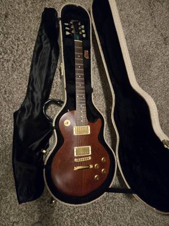Gibson Smartwood Les Paul 1