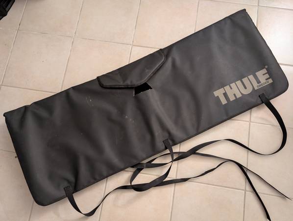 Thule GateMate tailgate pad, used 1