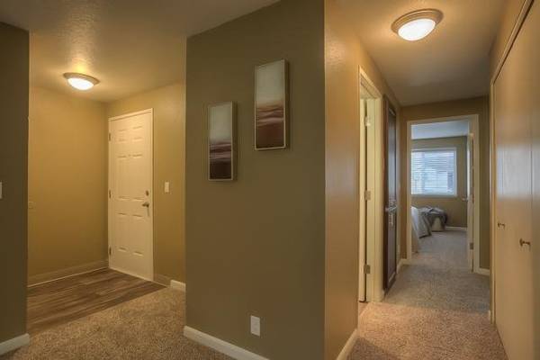 $1,840 / 2br - 922ft2 - Stainless Steel Appliances, Sauna, Spa, Great Fitness Room (Bethany)63841707214723124