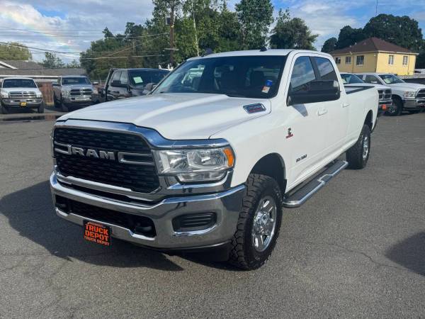 2022 RAM 2500 Big Horn - Photo 3
