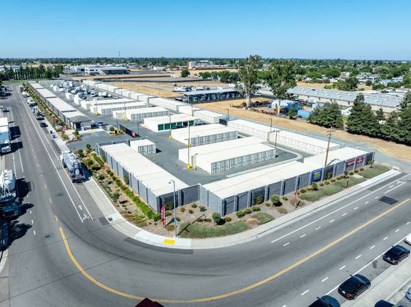$149 / 160ft2 - 8X20 units Galt 24 Hour Storage PAY 2 MONTHS GET 2 FREE! (Galt)64151602953987124