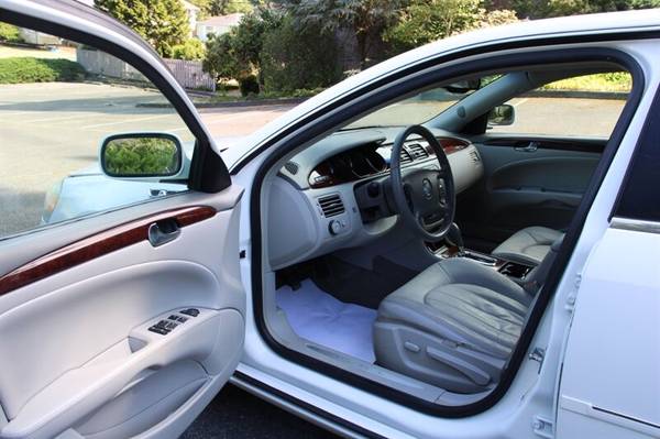 2007 Buick Lucerne CXL V6 - $3,995 (Best Prices at Richs Car Corner)63470609110273124